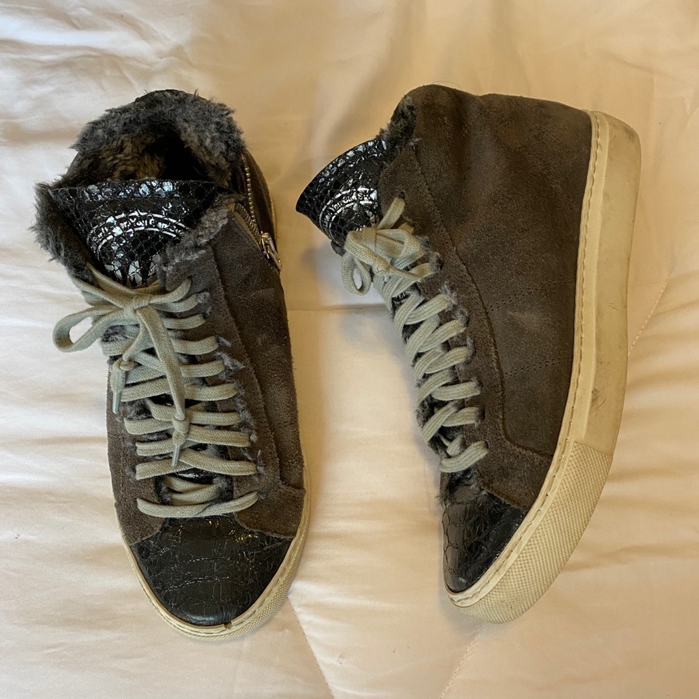 P448 grey high tops with fur lining sz 36